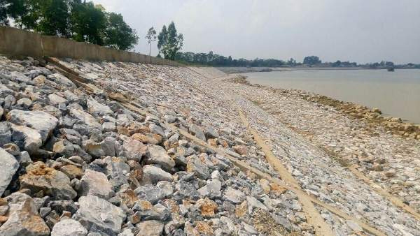 Bảo đảm an toàn đê điều trong mùa mưa bão

