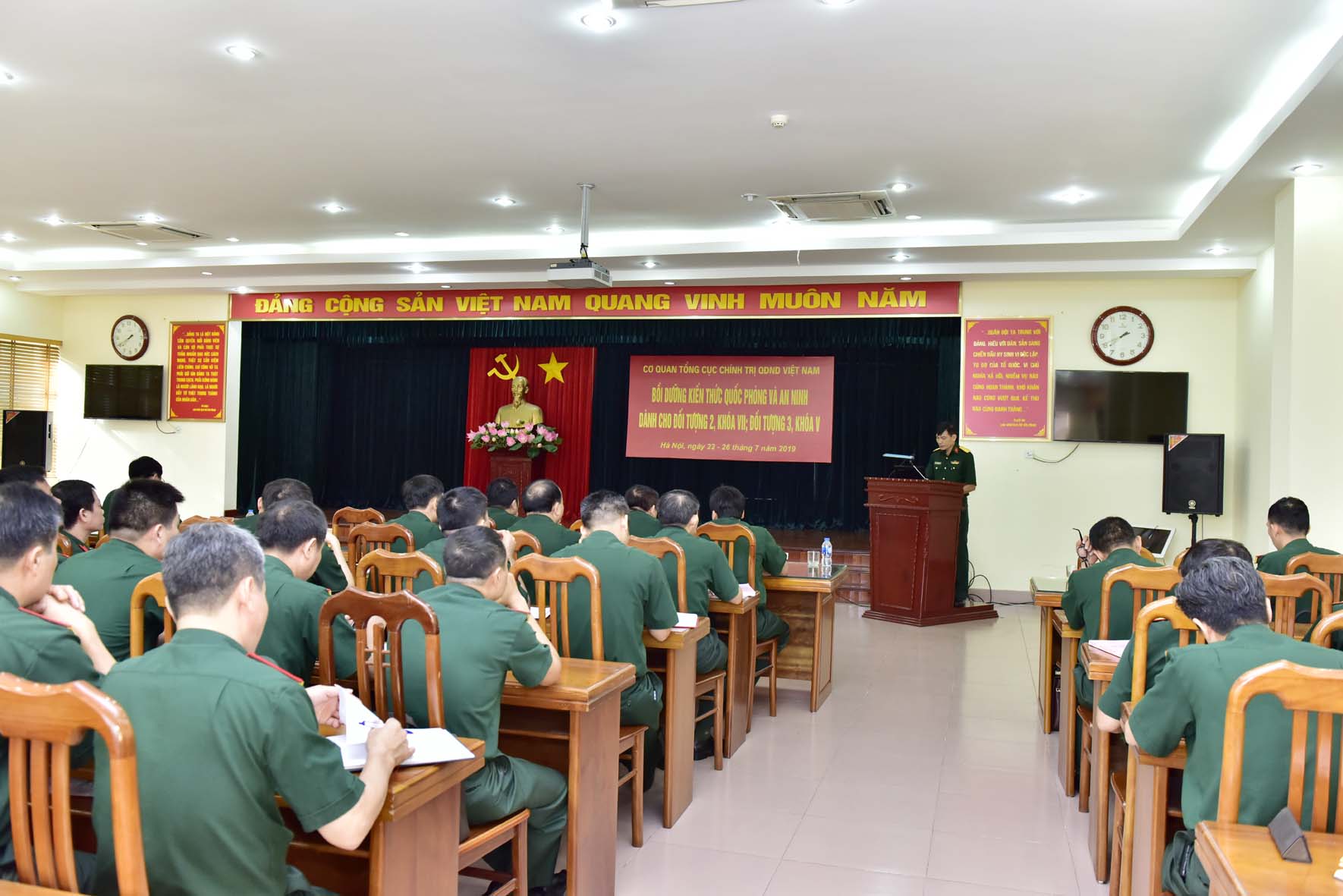 Cơ quan Tổng cục Chính trị tổ chức bồi dưỡng kiến thức quốc phòng an ninh