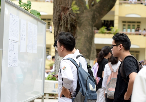 CHỌN TRƯỜNG, CHỌN NGHỀ PHÙ HỢP