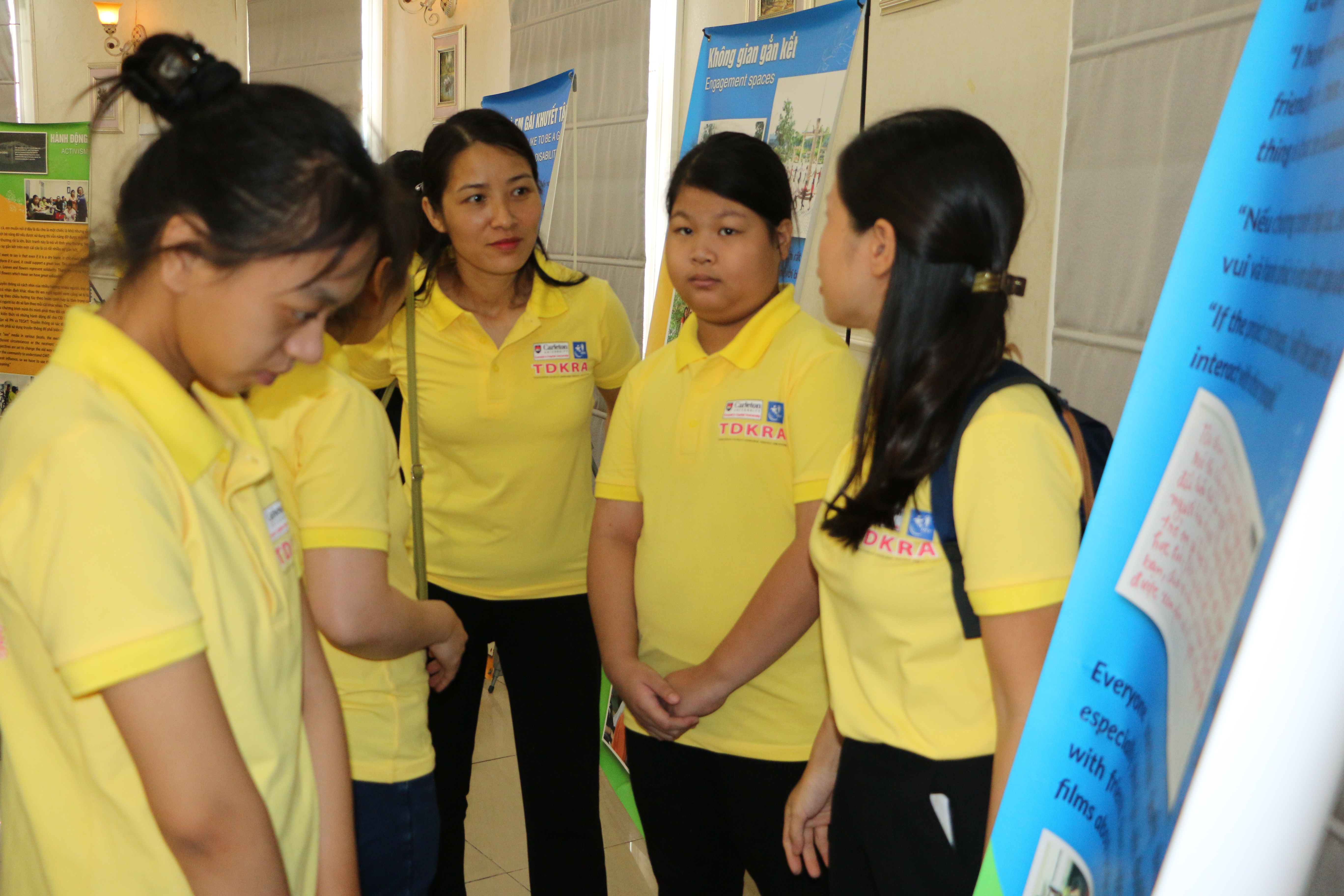 Tạo sự hòa nhập cho trẻ em gái và phụ nữ khuyết tật