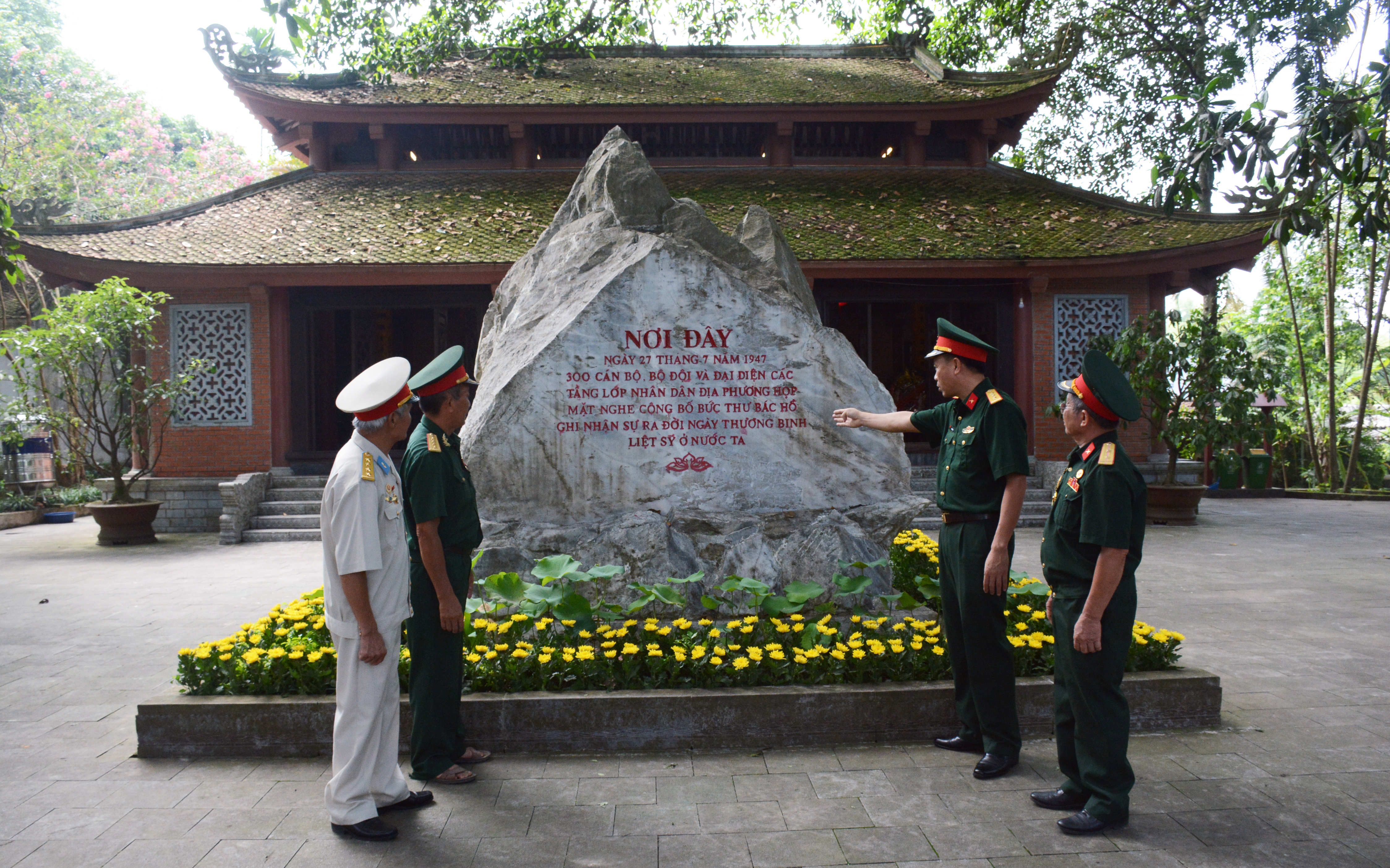 Khắc ghi lời Bác dạy xây dựng quê hương giàu đẹp