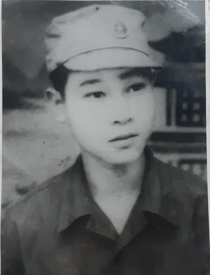 Phần mộ liệt sĩ Lâm Đình Chiến an táng ban đầu tại Hóc Môn (Gia Định)