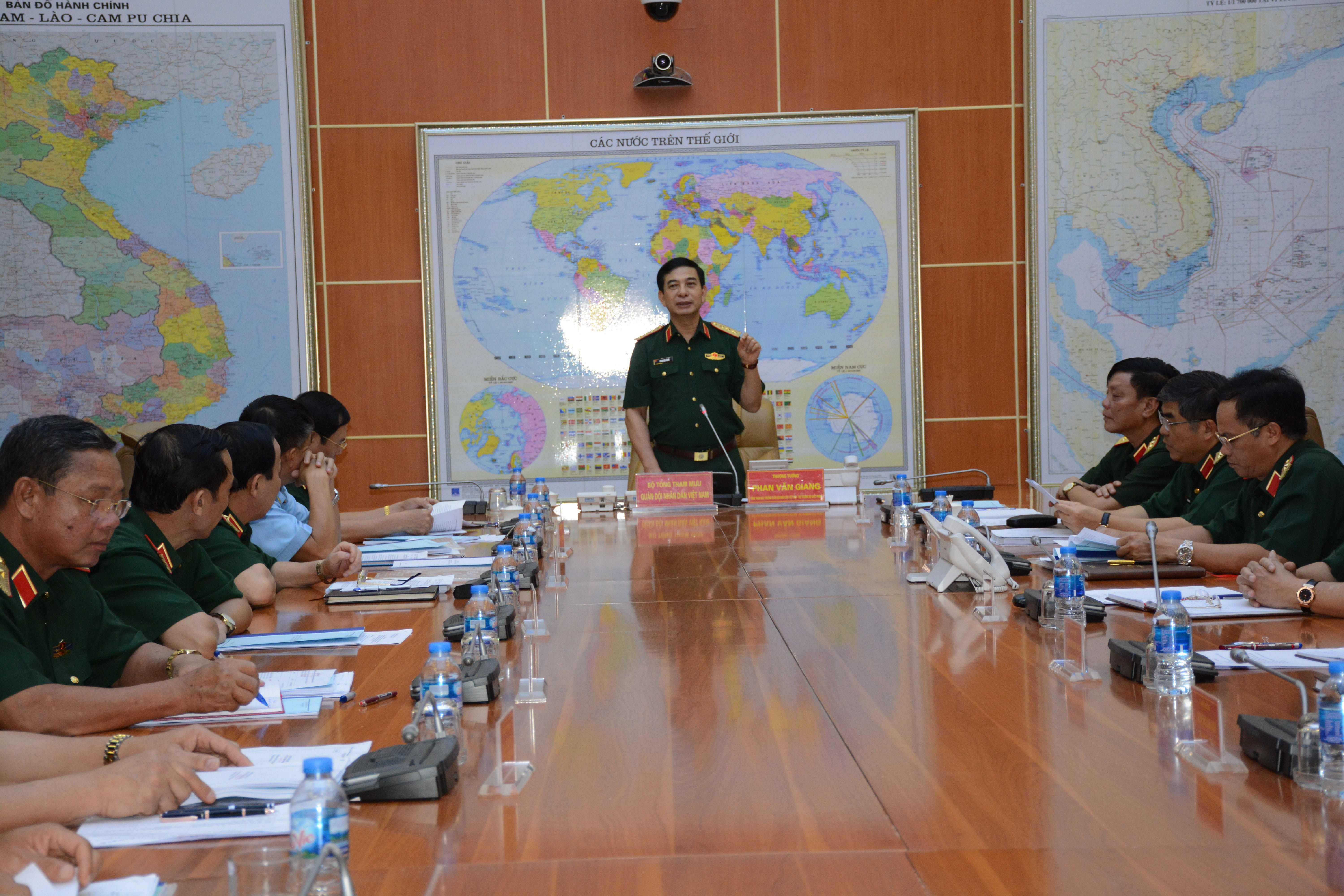 Tiếp tục nâng cao chất lượng đào tạo cán bộ các cấp trong Quân đội