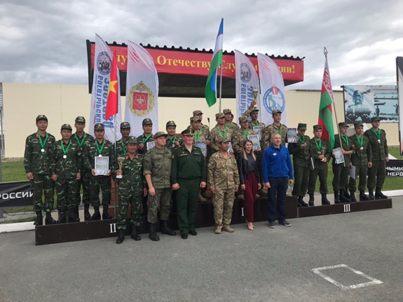 Đội tuyển Công binh QĐND Việt Nam giao lưu thể thao với đội tuyển các nước tham gia Army Games 2019

