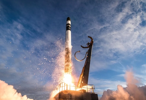 Công ty hàng không-vũ trụ Mỹ dự định tái sử dụng tên lửa đẩy