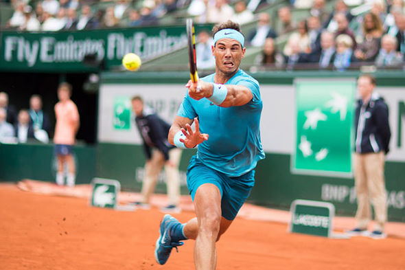 Rafael Nadal vào tứ kết Rogers Cup