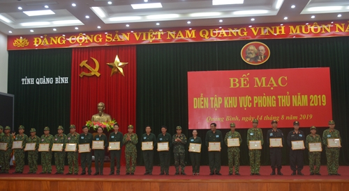 Tỉnh Quảng Bình: Hoàn thành nhiệm vụ diễn tập khu vực phòng năm 2019