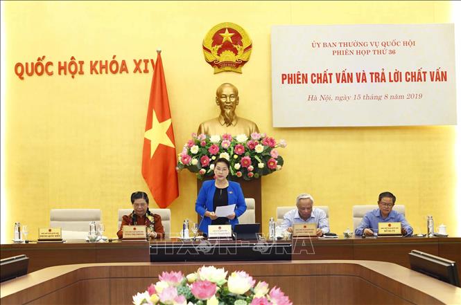 Phiên họp thứ 36 của Ủy ban Thường vụ Quốc hội bắt đầu phiên chất vấn và trả lời chất vấn