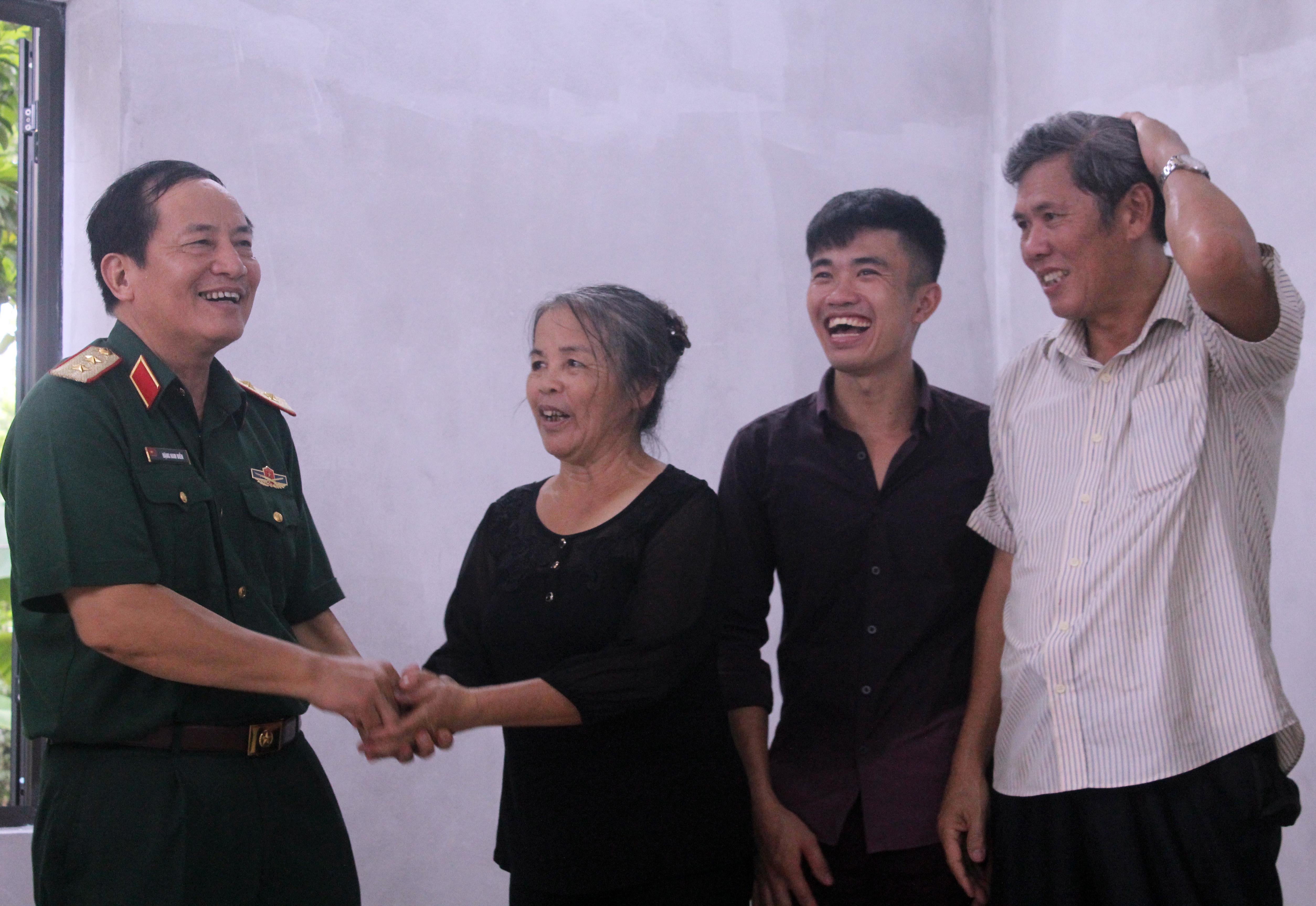 Ấm áp căn nhà “Nghĩa tình đồng đội”