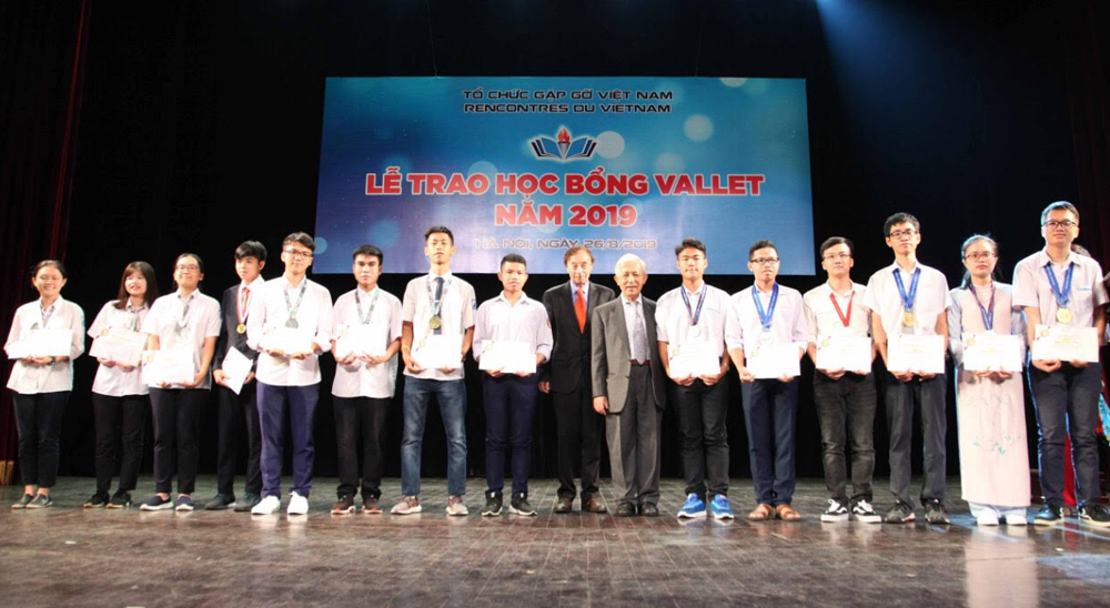 Hơn 27 tỷ đồng học bổng Vallet đã được trao