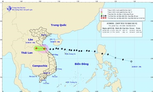 Bão số 4 vào đất liền các tỉnh từ Hà Tĩnh đến Quảng Bình và suy yếu thành áp thấp nhiệt đới

