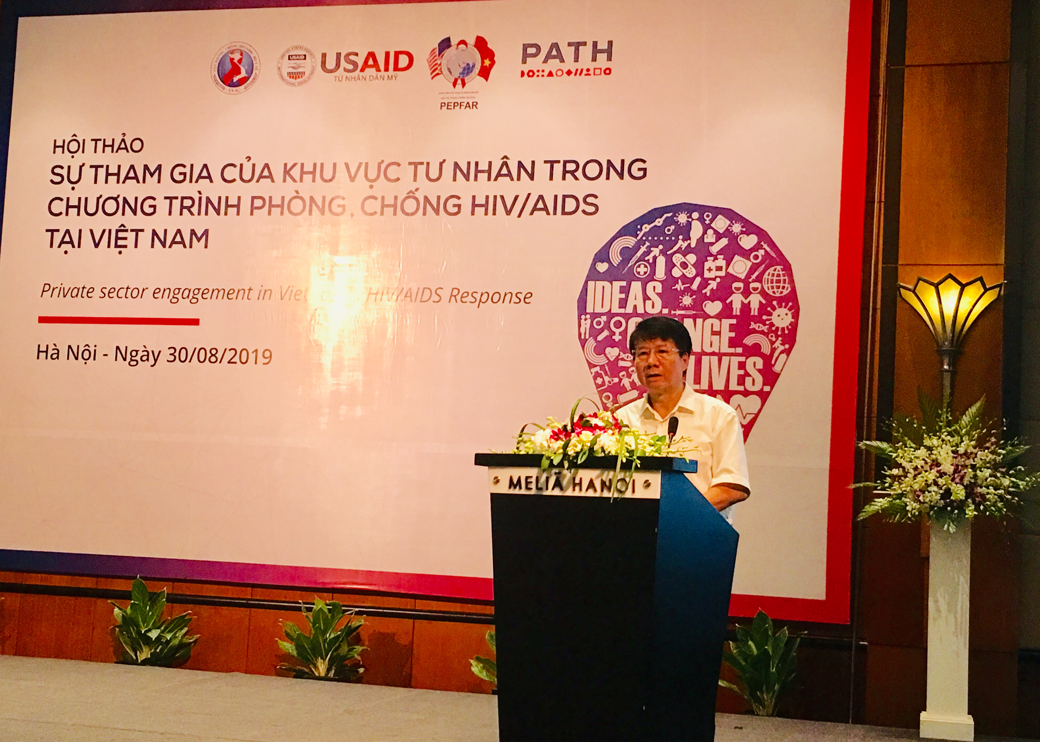 Sự tham gia của khu vực tư nhân đóng vai trò quan trọng trong phòng, chống HIV/AIDS