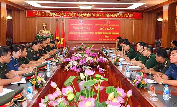 Hội đàm công tác đoàn và phong trào thanh niên Việt Nam - Lào