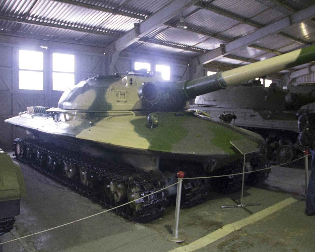 Những chương trình phát triển xe tăng kỳ lạ thời Liên Xô