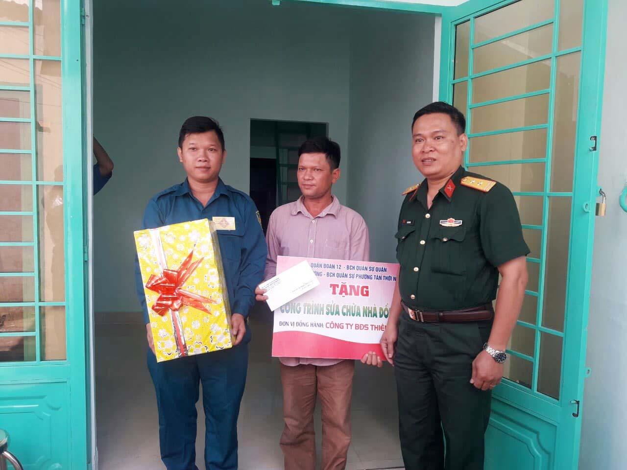 Những mái ấm “sao vuông”