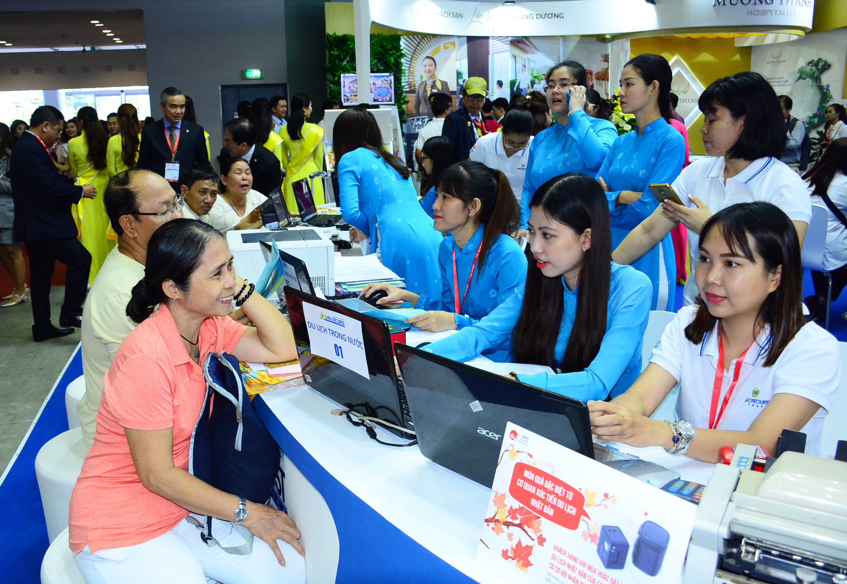 Cú huých cho du lịch trong nước