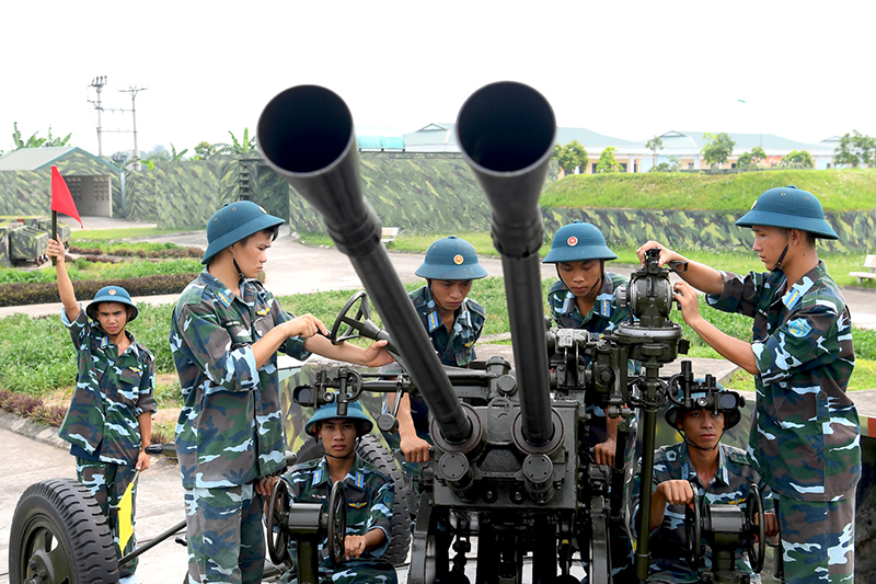 Canh trời Thủ đô