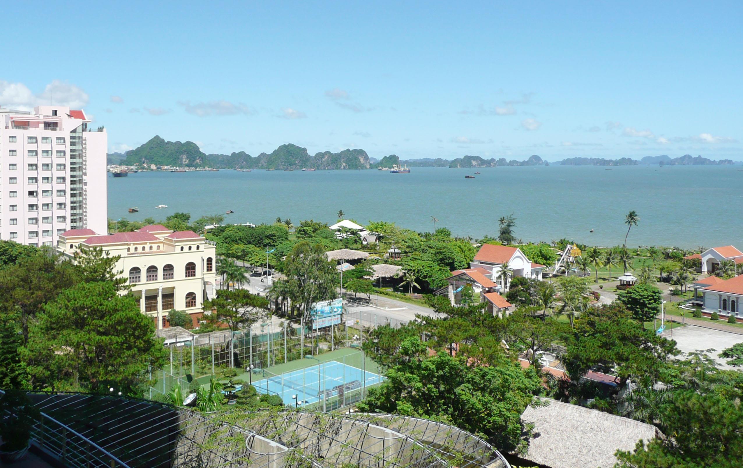 Vì một Hạ Long xanh, sạch, đẹp