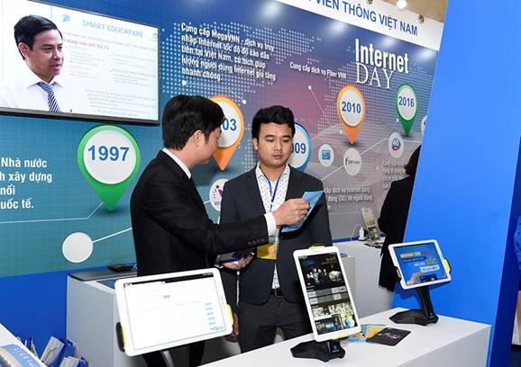 ĐỂ NGƯỜI DÂN BIẾT, TIN CHÍNH QUYỀN ĐIỆN TỬ