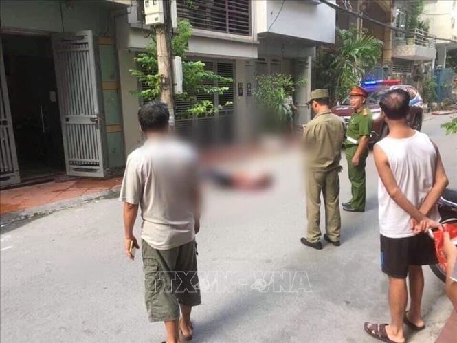 Hà Nội: Nam thanh niên đâm tử vong hai nữ sinh rồi tự tử