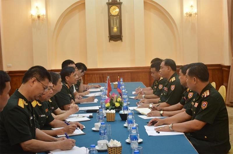 Bộ Quốc phòng Việt Nam và Lào chia sẻ kinh nghiệm về công tác văn thư, lưu trữ

