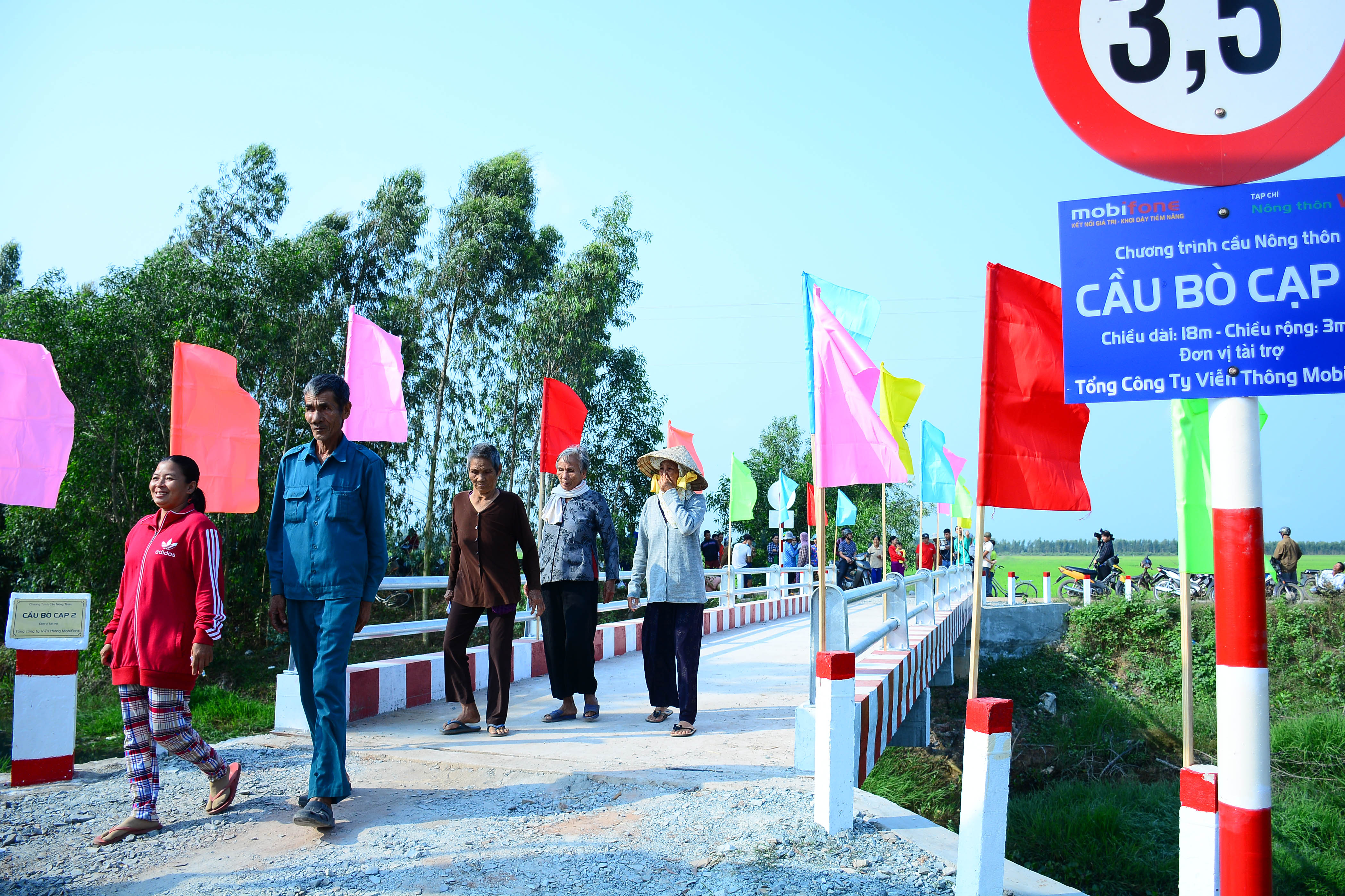 Trên quê hương “Trung dũng, kiên cường”