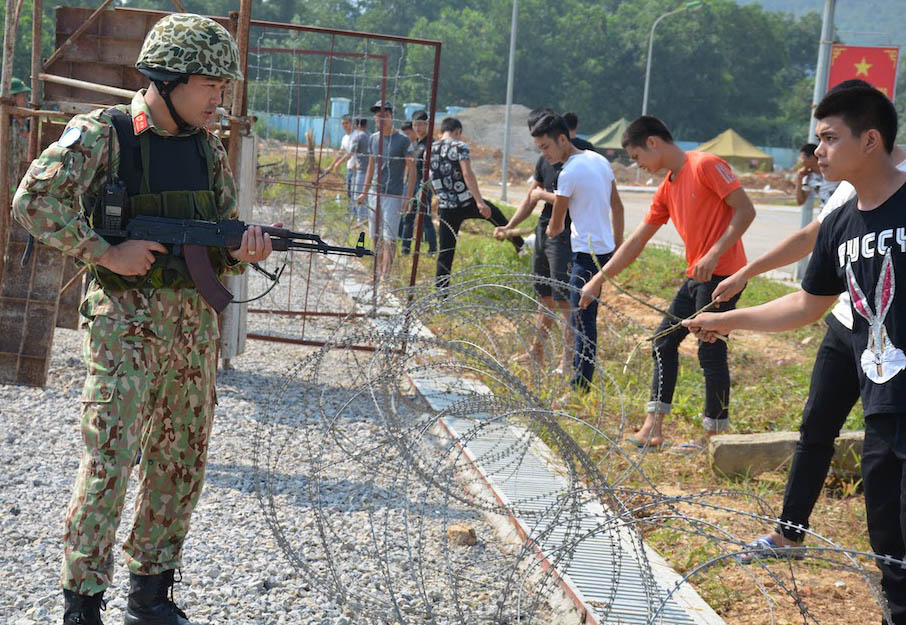 Bệnh viện Dã chiến cấp 2 số 2 huấn luyện thực hành bảo vệ đơn vị