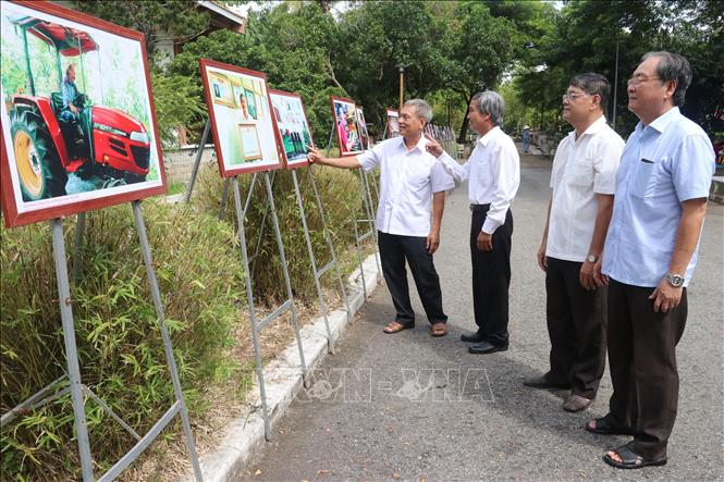 PHÁT HUY VAI TRÒ NGƯỜI CAO TUỔI TRONG GIÁO DỤC TRUYỀN THỐNG