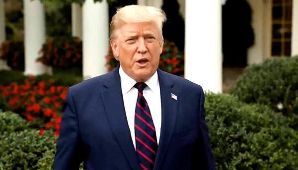 Tổng thống Mỹ Donald Trump phản pháo khi bị điều tra luận tội