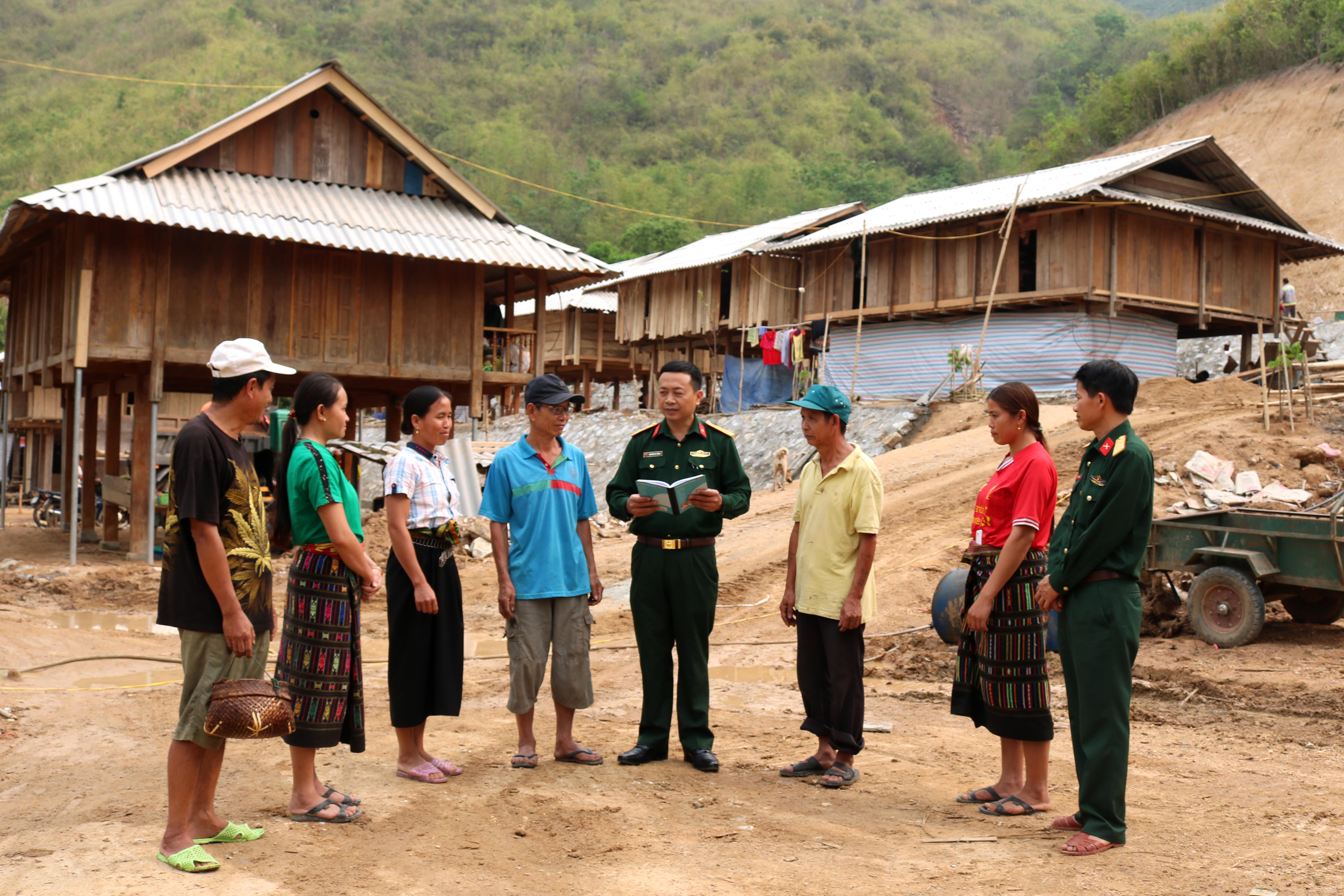 Nghĩa tình Na Chừa