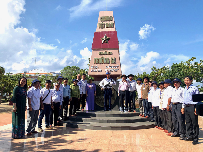 Nhớ lắm, Trường Sa ơi!