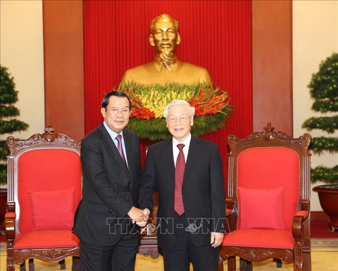 Lãnh đạo Đảng, Nhà nước tiếp, hội đàm với Thủ tướng Vương quốc Campuchia 