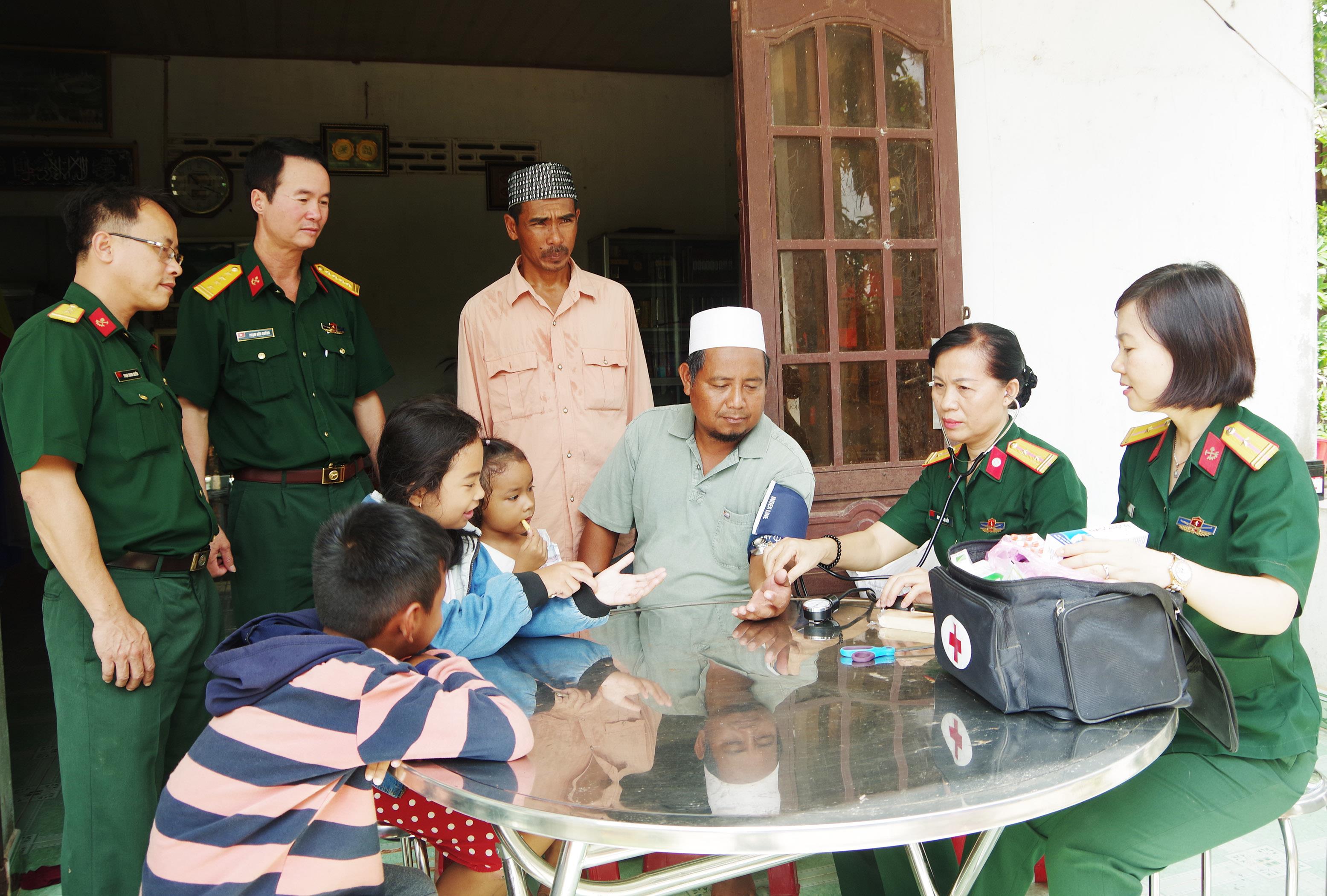 Xứng danh “Hoa đẹp miền Đông”