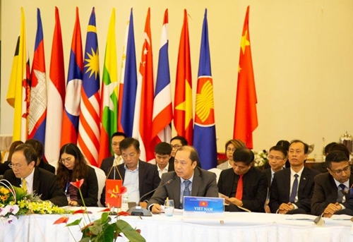 Hội nghị Quan chức cao cấp ASEAN-Trung Quốc về thực hiện DOC