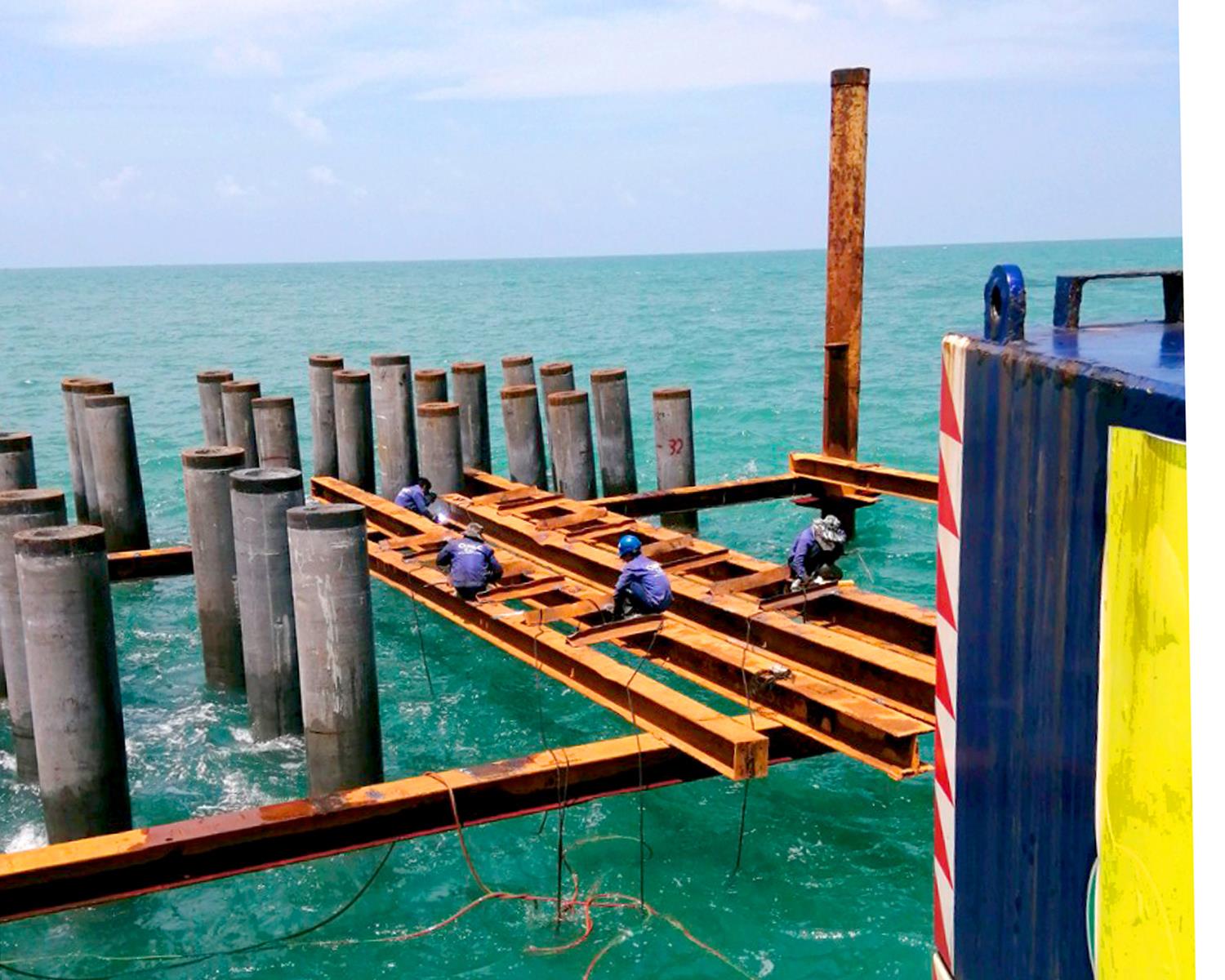 Bài 2: Gian nan đưa ánh điện về