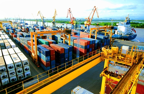 Hỗ trợ doanh nghiệp xuất nhập khẩu thực hiện thủ tục hải quan thuận lợi
