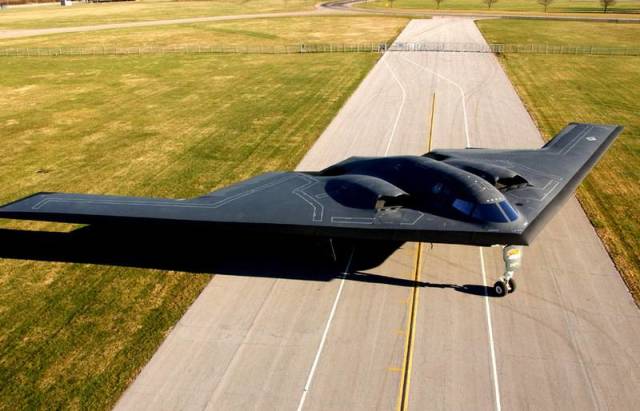 Không quân Mỹ nâng cấp máy bay ném bom chiến lược B-2 Spirit