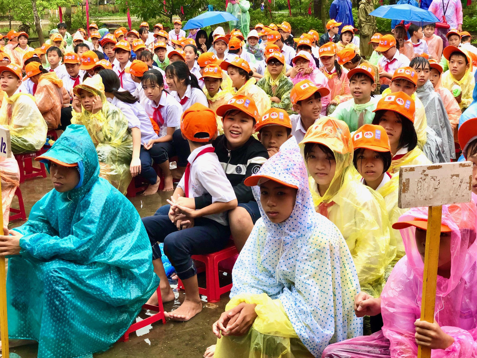 Nâng cao nhận thức ứng phó sóng thần cho trẻ em