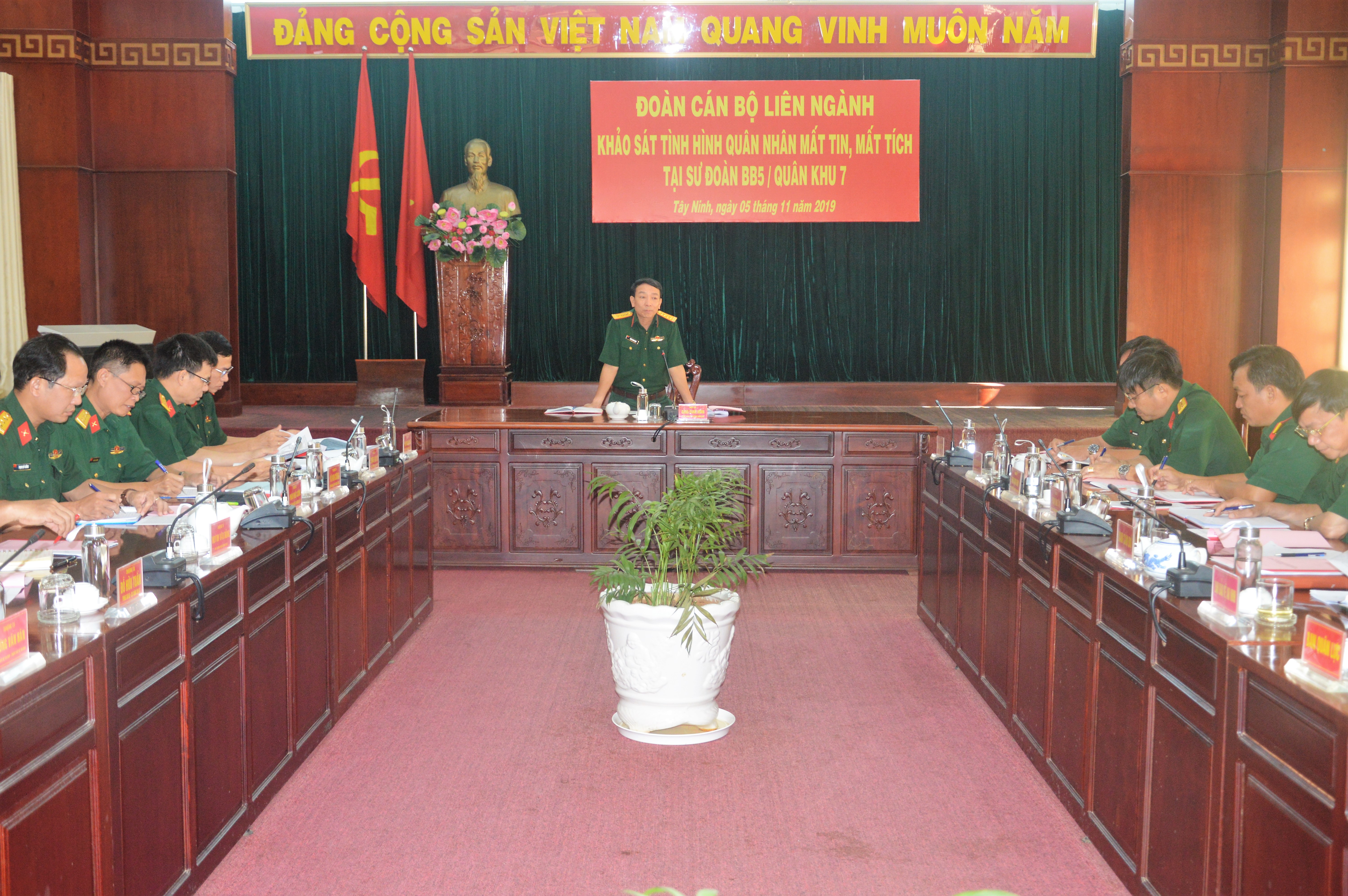 Đoàn công tác Bộ Quốc phòng kiểm tra công tác hậu phương quân đội tại Sư đoàn 5

