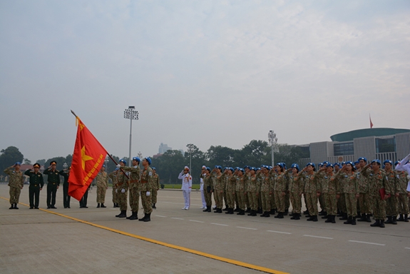 Bệnh viện Dã chiến cấp 2 số 2 báo công dâng Bác trước khi lên đường tới Nam Sudan