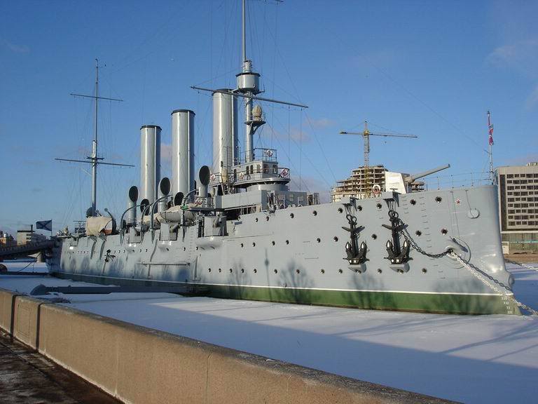 Biểu tượng bất tử của Cách mạng Tháng Mười và Hải quân Xô Viết