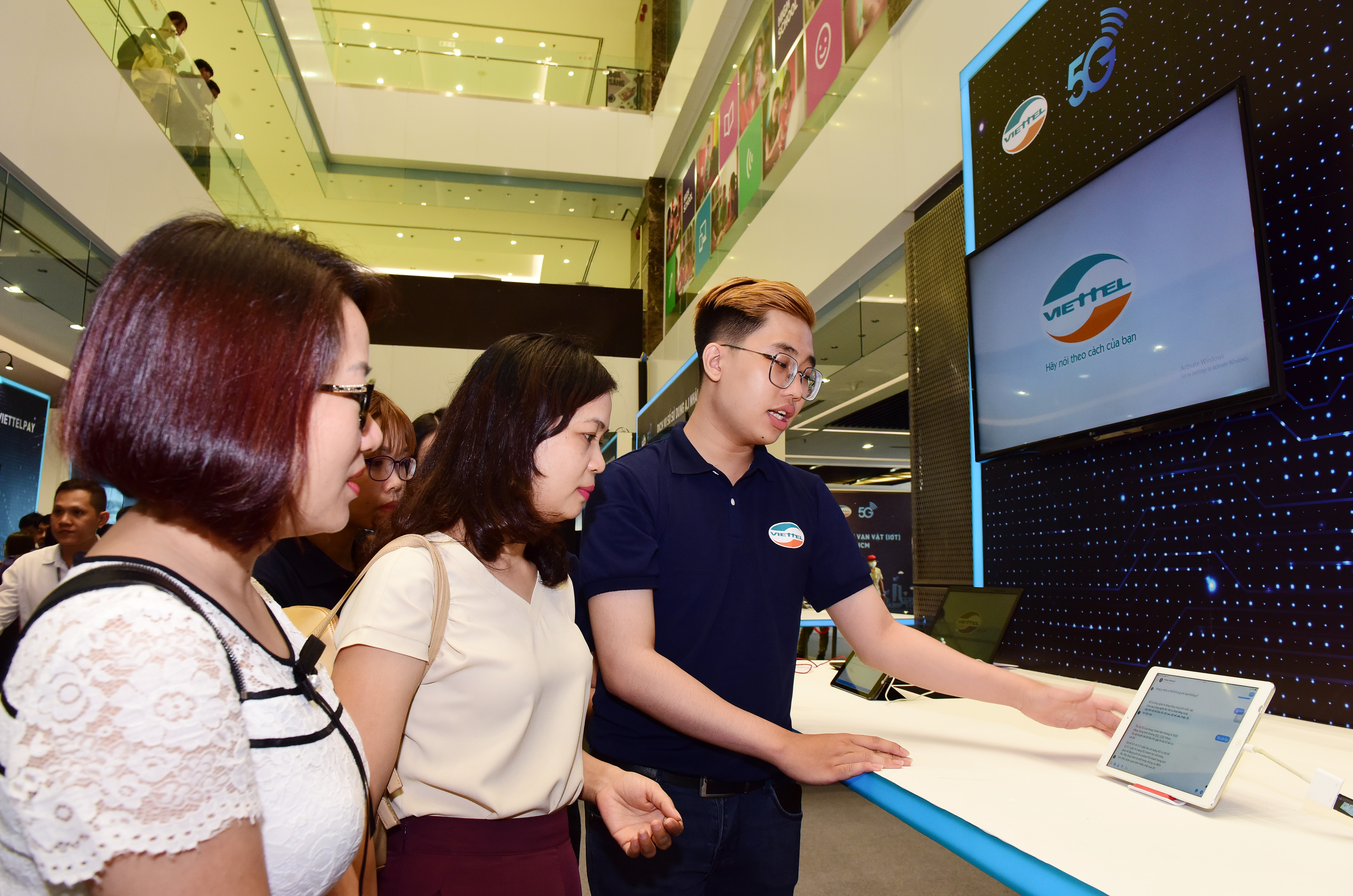 Bài 2: Viettel sẽ đi đầu và dẫn dắt chuyển đổi số quốc gia