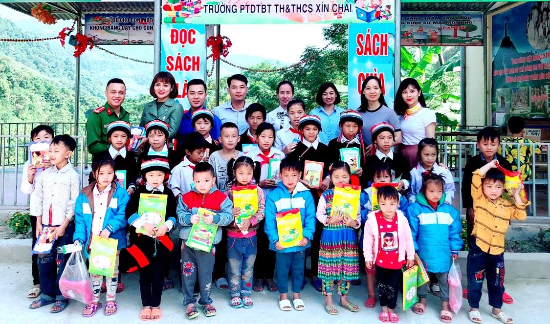 “Mùa đông ấm” về Xín Chải