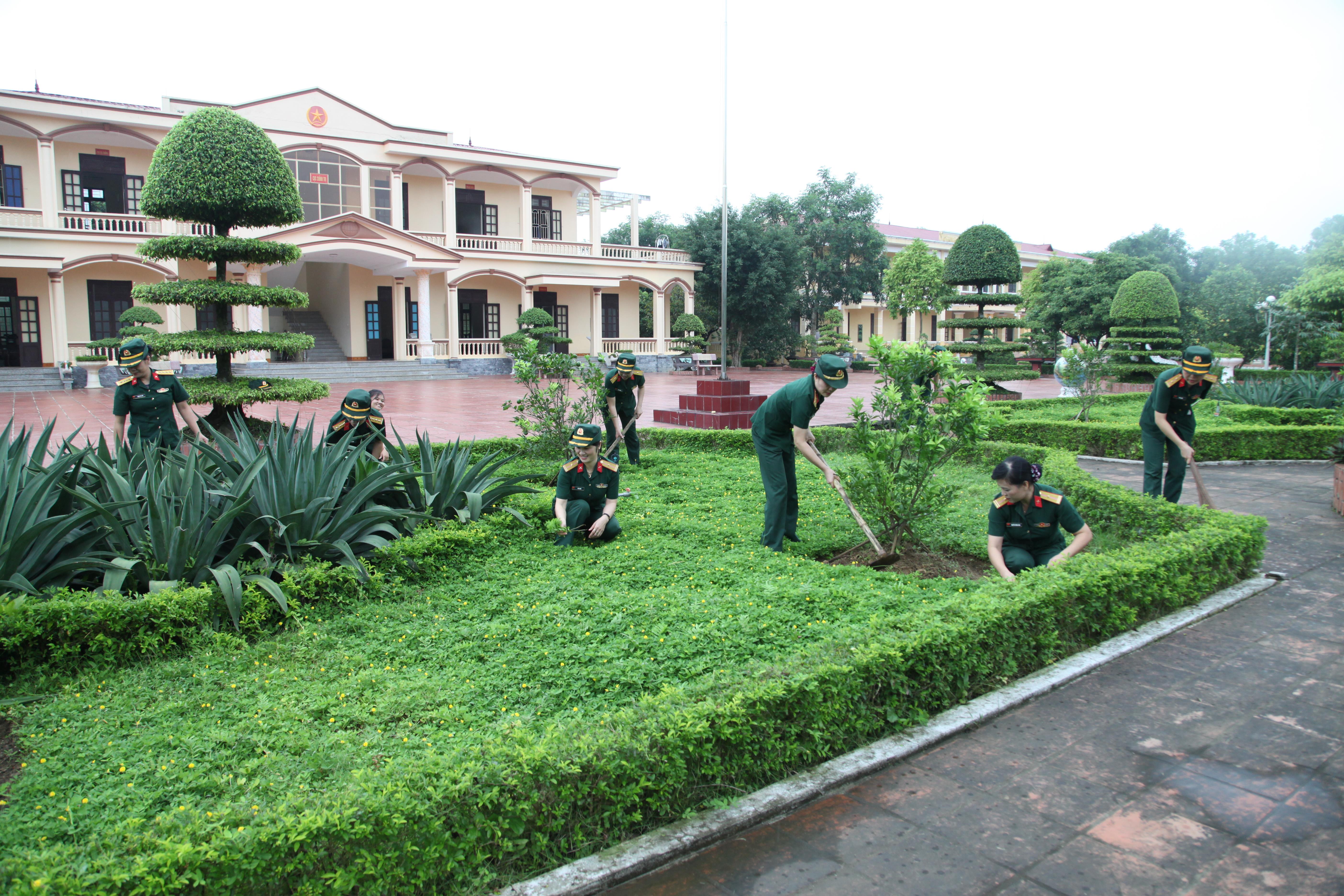 Để bộ đội được ăn ngon, ở đẹp…


