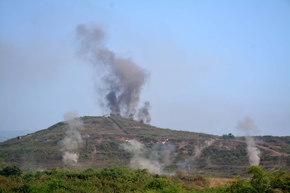 Các mục tiêu địch bị hỏa lực của ta tiêu diệt tại điểm cao X.