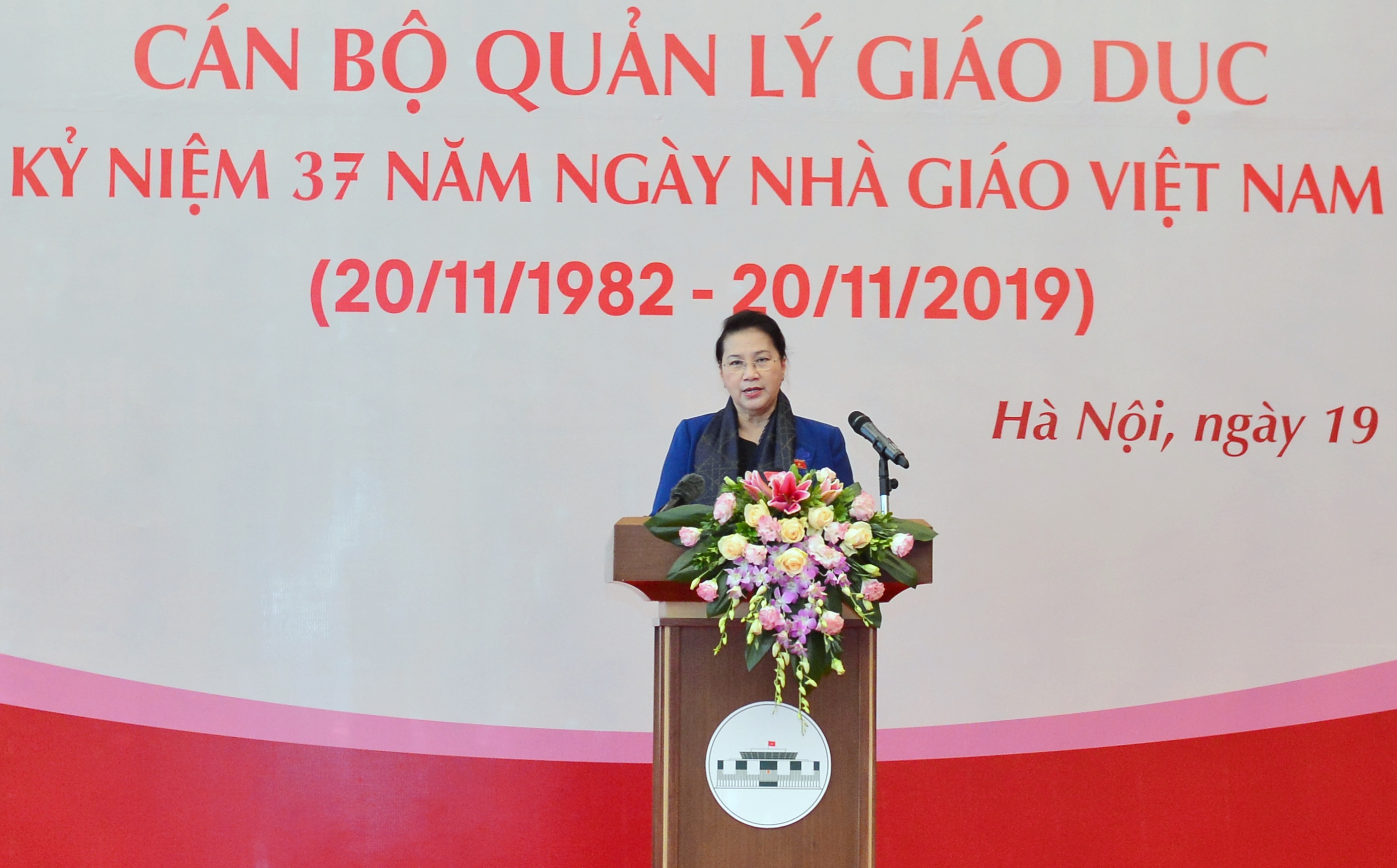 Từng bước đưa nền giáo dục nước nhà phát triển sánh ngang với nền giáo dục tiên tiến
