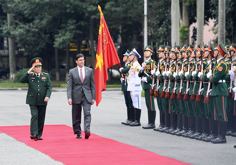 Bộ trưởng Bộ Quốc phòng Hoa Kỳ thăm chính thức Việt Nam
