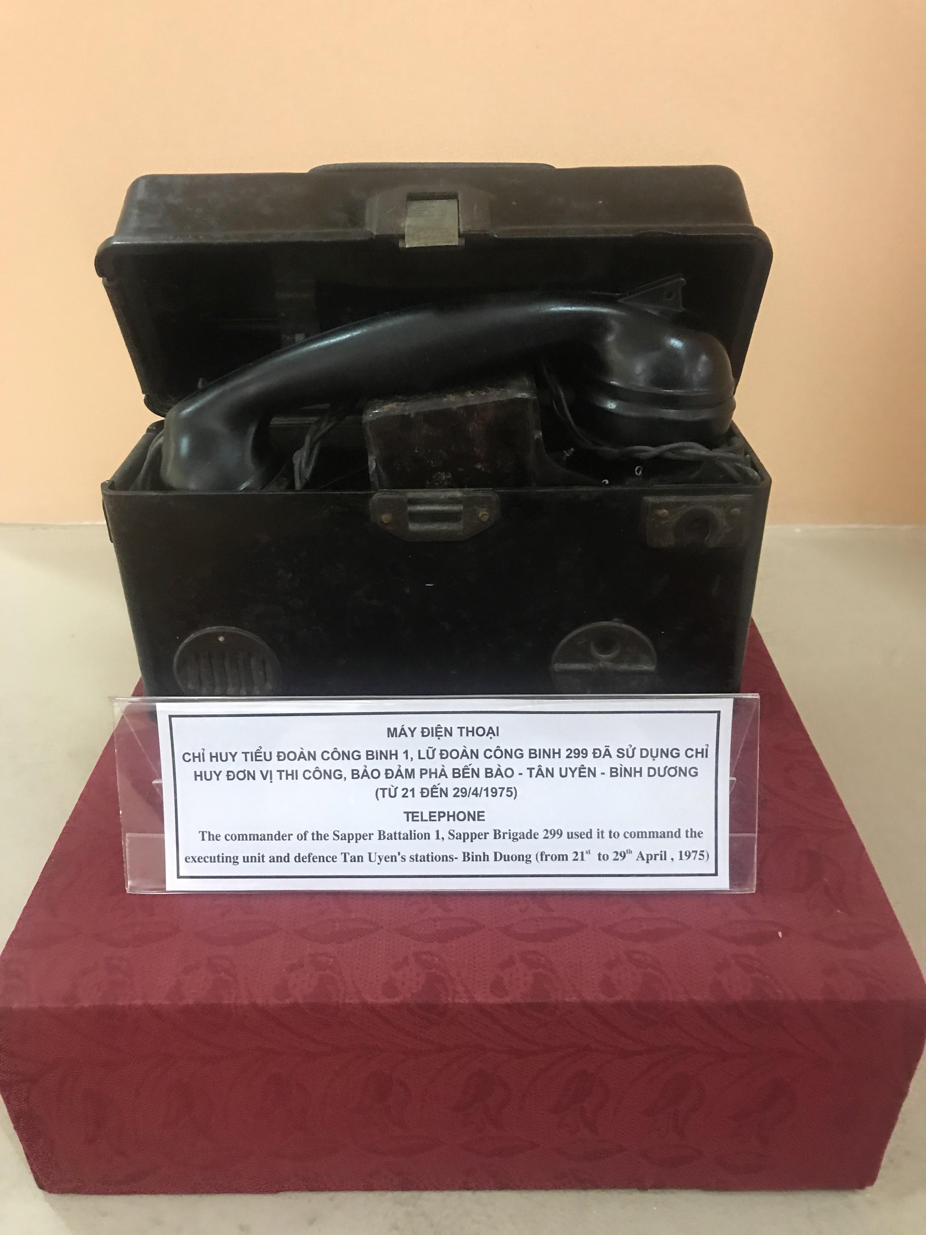 Chiếc điện thoại góp phần lập kỳ tích