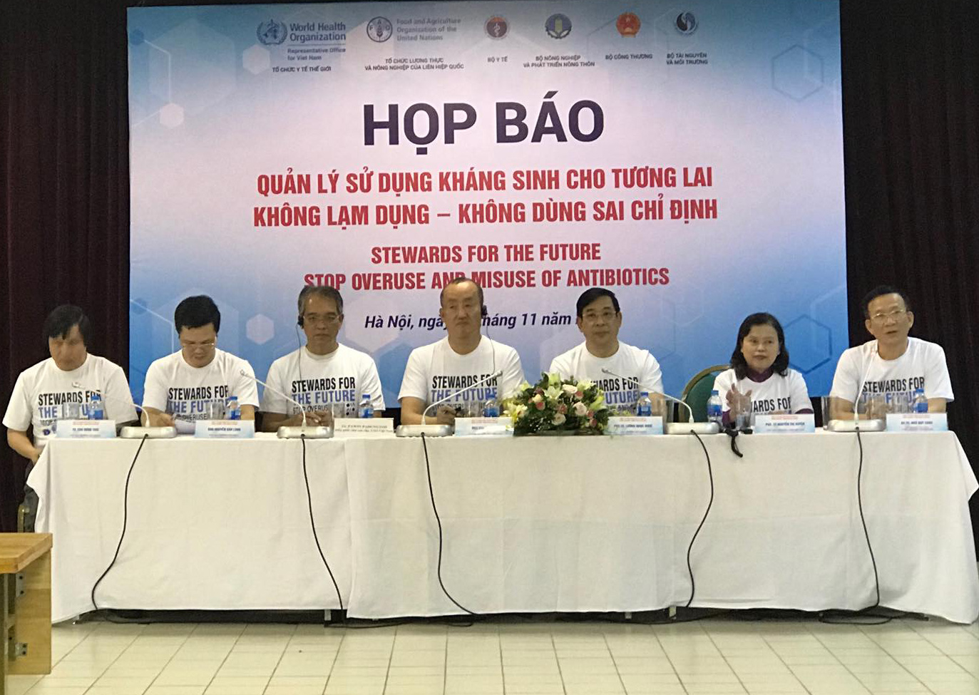 WHO, FAO cam kết tiếp tục hỗ trợ Việt Nam phòng chống kháng thuốc