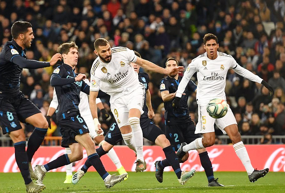 Vòng 14 La Liga: Real ngược dòng hạ Sociedad